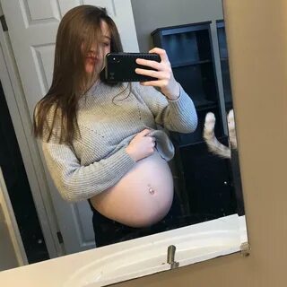 The Pregnant Lover 🤰 🏼 Twitterissä: "Cute mommy to be! https:
