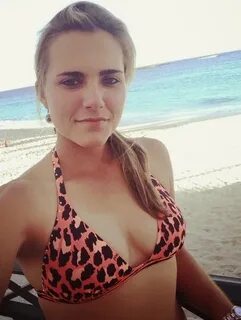 Lexi Thompson Bikini Pics