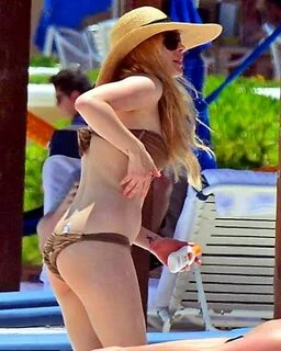 AVRIL LAVIGNE in Bikini at a Beach in Mexico - HawtCelebs