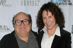 Danny DeVito, Rhea Perlman calling it quits after 30 years -