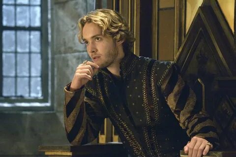 Toby Regbo picture