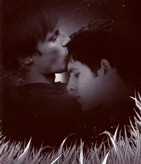 Kissing you all over - Arthur and Merlin - Merthur: flomacar