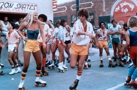 1979 . Roller disco, 70s roller disco, Disco fashion