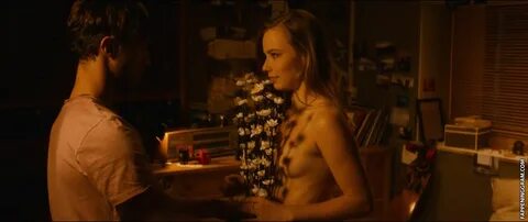 Saskia Rosendahl Nude The Fappening - FappeningGram