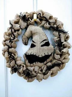 Made an Oogie Boogie wreath - Imgur Diy halloween wreath, Ni