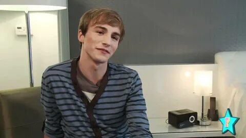 Lucas Cruikshank: What You Can Expect from Fred 2! - YouTube