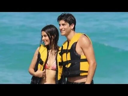 Boys Victoria Justice Has Dated 2017 - YouTube