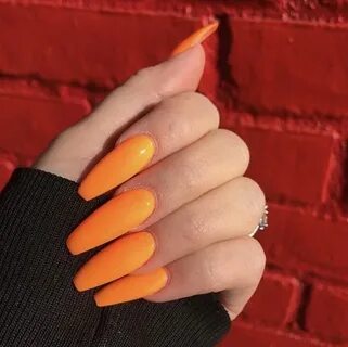 @alonelyclub follow for more 💋 Orange acrylic nails, Orange 