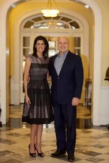 15 sexy photos of Nikki Haley Feet - heaven on earth