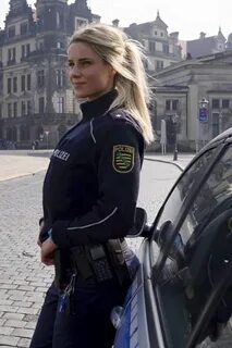 Adrienne Koleszar, a real policeofficer (Germany) - Album on