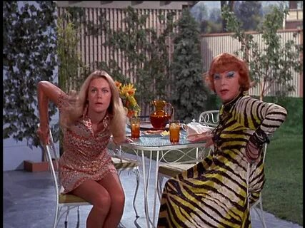 bewitched original tv series serena gifs Elizabeth montgomer