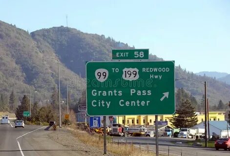 Grants Pass, Oregon, Caveman Editorial Stock Photo - Image o