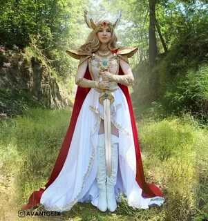 https://i.imgur.com/XPzkw5k.jpg She ra costume, She ra, Cosp