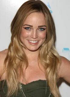 Pictures of Caity Lotz