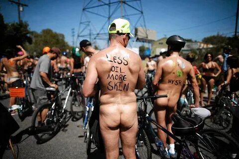 Велопробег голышом или World Naked Bike Ride 2014
