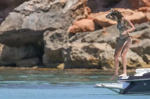 Garbine Muguruza in Bikini in Ibiza, Summer 2018 * CelebMafi
