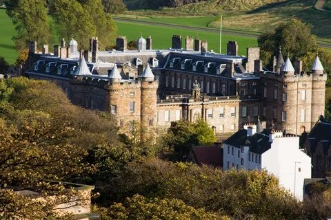 Holyrood Palace - Palace in Edinburgh - Thousand Wonders