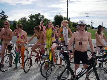 World Naked Bike Ride Day: The (semi) Naked Triathlete Chris