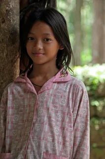 Cambodian girl Photo.net