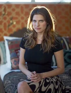 Lovely Lake Bell Photos Full HD Pictures