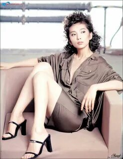 Bingbing Li Feet (9 photos) - celebrity-feet.com