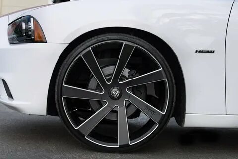 Dub S133 DIRECTA Wheel 22x9.5 (15, 5x120.65, 72.56) Black Si