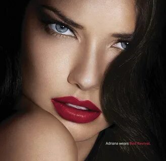 Adriana Lima Maybelline Beauty, Rose gold makeup looks, Adri