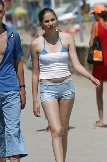 STREET CAMELTOE - Photo #19