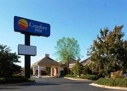 Фото отеля Rodeway Inn Fayetteville 2** - Фейетвилл - США - 