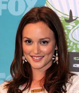 More Pics of Leighton Meester Cocktail Ring (7 of 31) - Leig