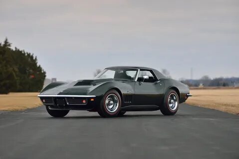 1969 Chevrolet Corvette L88 Convertible Is All About the Eng