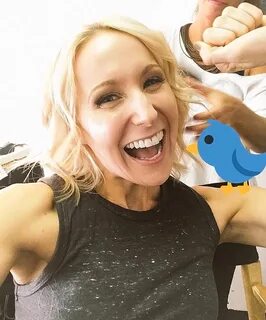 Nikki Glaser Nude Pics & Porn LEAKED And Feet Photos - Scand