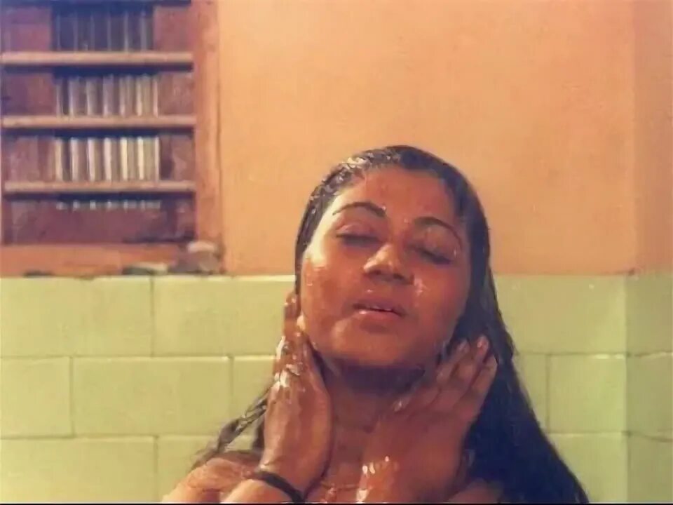 Hot B grade actress roja hot in bed home malayalam movie - Y