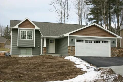 VC112) Pecan Floorplan - Oak Harbor Seagrass Siding. Foundry