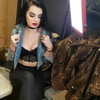 Paige wwe boob job