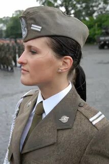 Армейские стрижки для женщин Si vis pacem, para bellum!