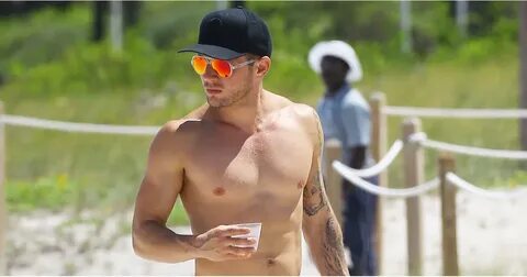 Hot Ryan Phillippe Pictures POPSUGAR Celebrity