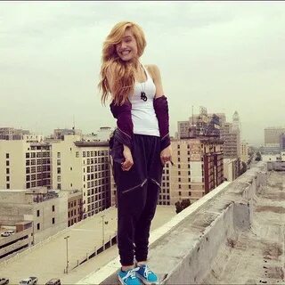 Chachi Gonzales how dose she not fall!! I love her 스포츠 스포츠