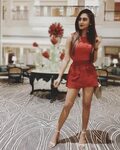 Krystle D'souza Glamour ladies, Stylish girl pic, Girl outfi