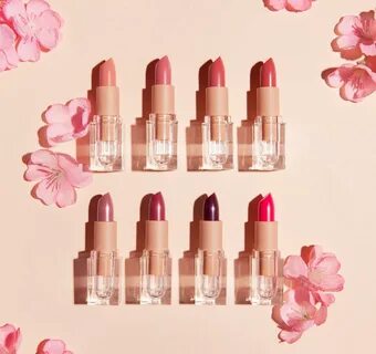 Pink Crème Lipstick #KKWBeauty #ClassicBlossomCollection #Li