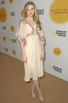 Brit Marling Feet (5 pictures) - celebrity-feet.com