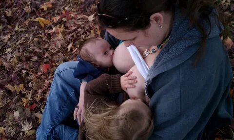 Join other nursing moms at the Breastfeeding Group. 