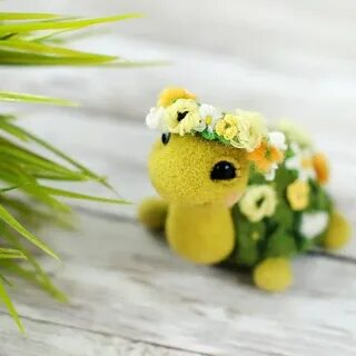 This item is unavailable #miniaturetoys Cute Turtle : Felted