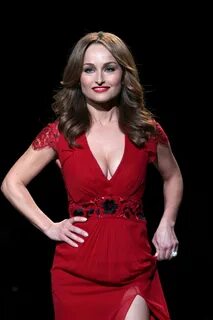 Giada de Laurentiis 2014-02-06 The Heart Truth Red Dress Col