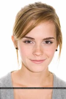 Emma Watson Headshot - Фото база