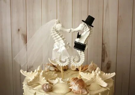 Seahorse Wedding Cake Topper-Kissing Seahorse Couple-Beach E