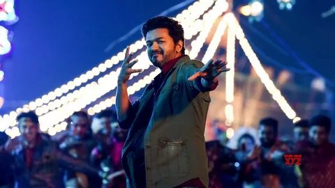 Vijay Stills From Simtaangaran Song In Sarkar Movie - Social