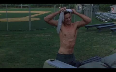 EvilTwin's Male Film & TV Screencaps 2: Summer Catch - Fredd