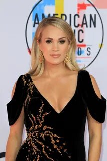 Pregnant CARRIE UNDERWOOD at American Music Awards in Los An