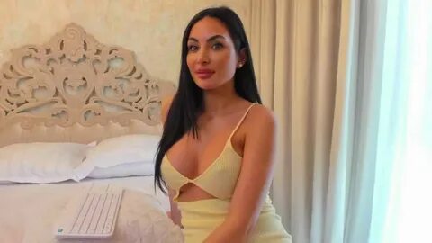 Downloading video from model doll_lexi at Chaturbate CB_doll